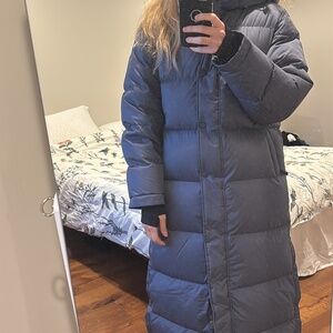 Quince Responsible Down Long Puffer Jacket (M)